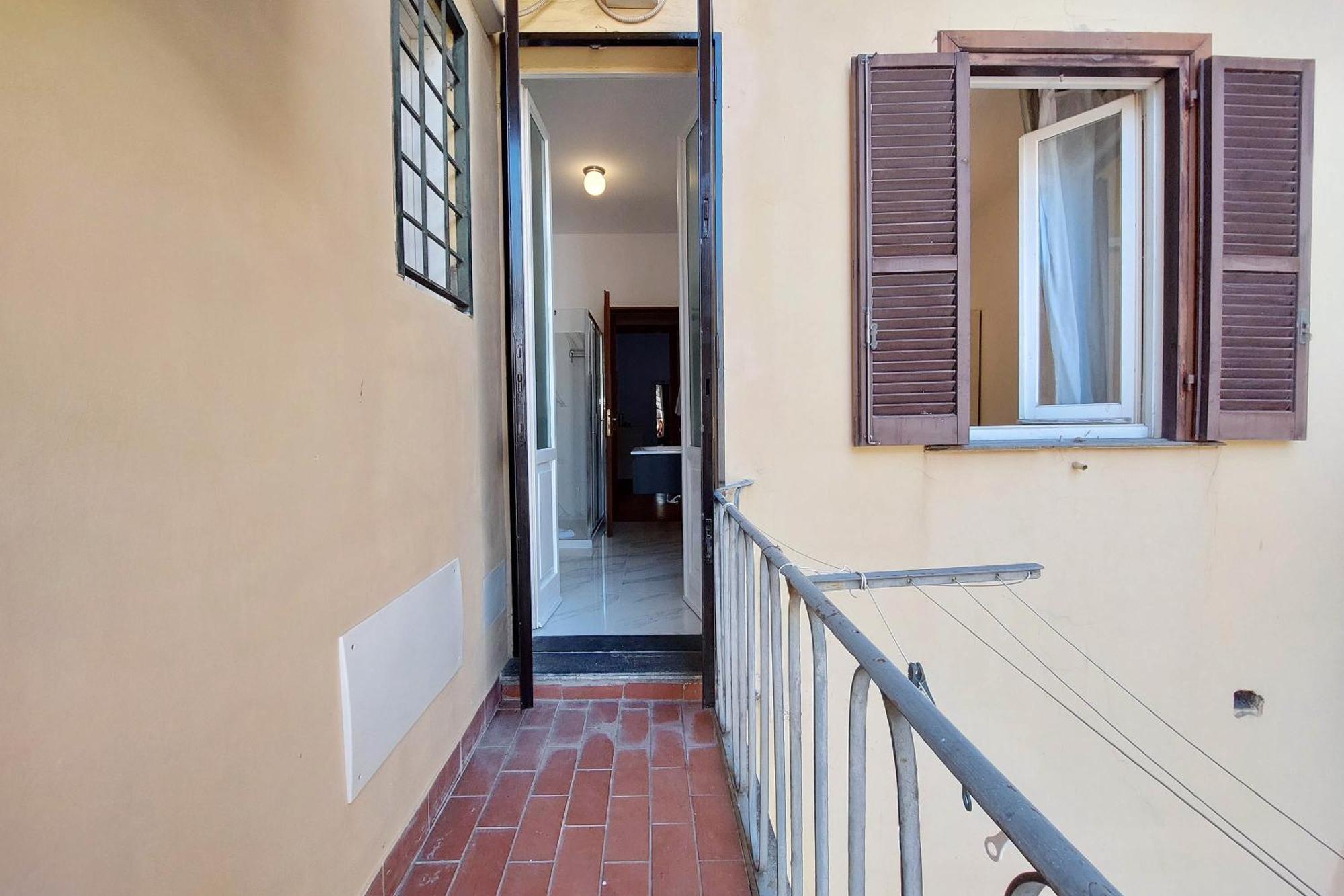 Ych-Comfortable 2 Bedrooms Flat Near Colosseum โรม ภายนอก รูปภาพ