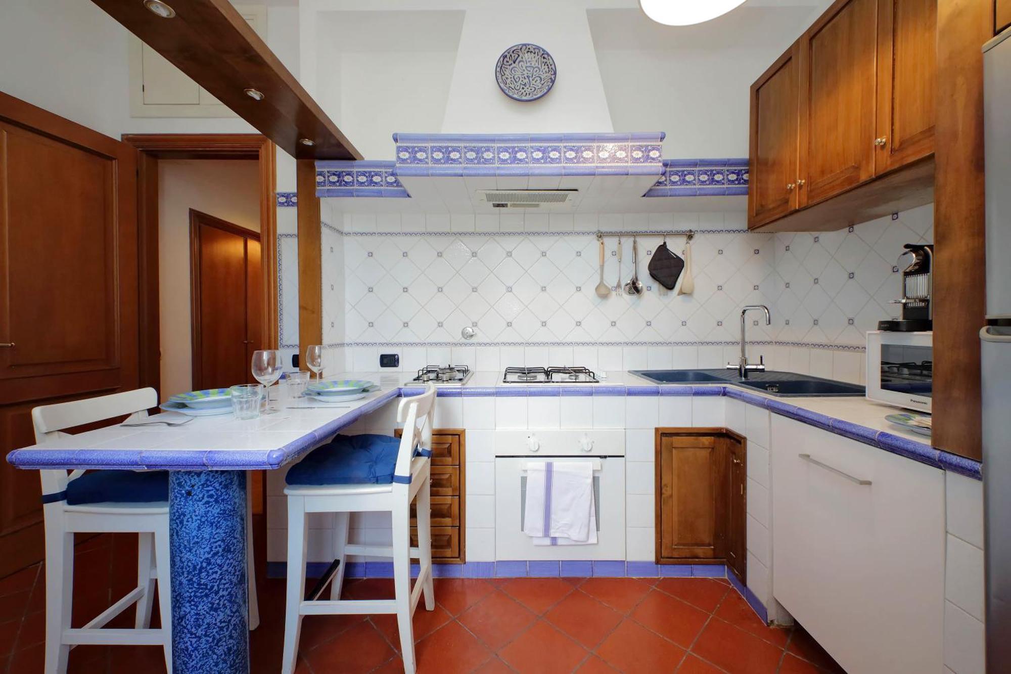 Ych-Comfortable 2 Bedrooms Flat Near Colosseum โรม ภายนอก รูปภาพ